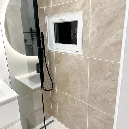Apartamento Le Petit Paradis - Cadre Raffiné à 30m De La Les Sables-dʼOlonne